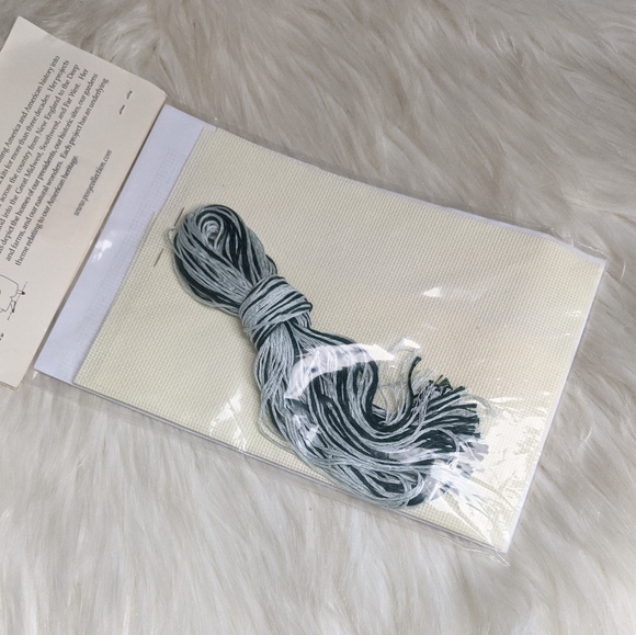 Needlepoint Statue of Liberty Emma Lazarus Poem - Picture 7 of 7